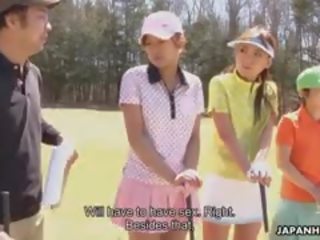 Adorable golf mademoiselle nana kunimi début une mistake et maintenant elle