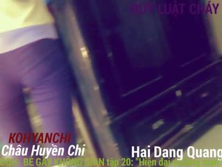 Teen young lady Pham Vu Linh Ngoc shy peeing Hai Dang Quang school Chau Huyen Chi street girl