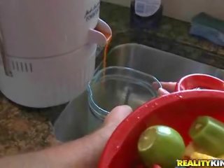 Hawt valerye robí juice